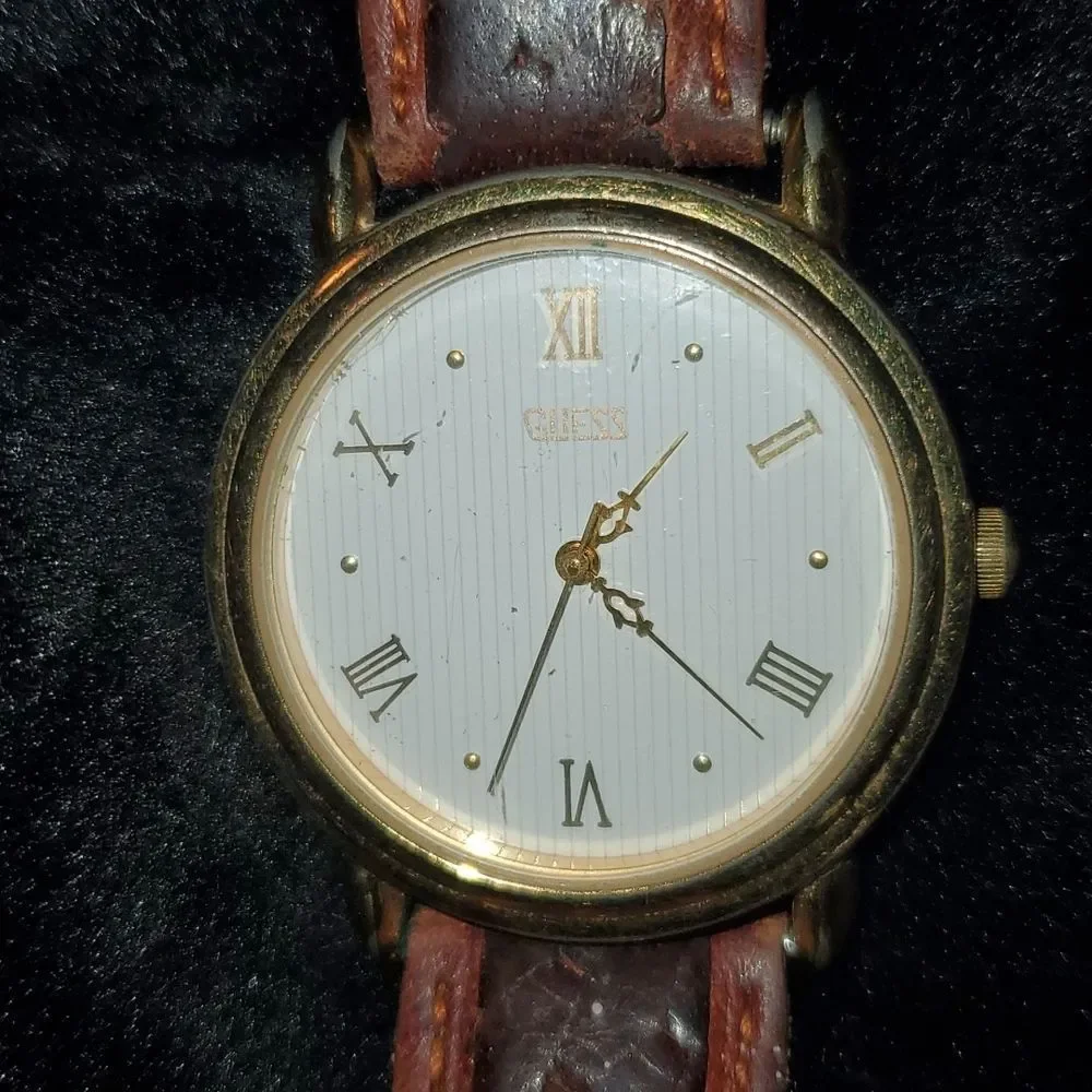Vintage GUESS 1991 Unisex Art Deco Style Watch Roman Numerals &‎ Dots Dial